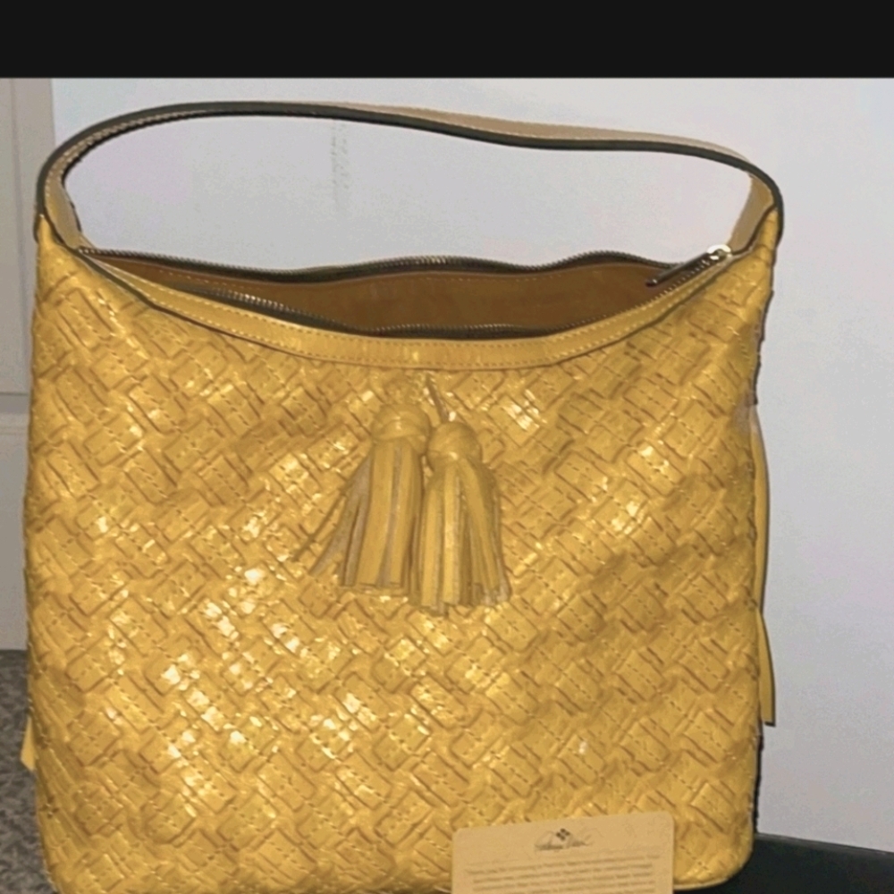 Patricia Nash - Picture 2 of 6